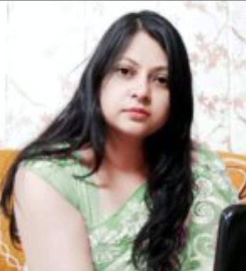 ज्योतिषाचार्य पूनम दीक्षित