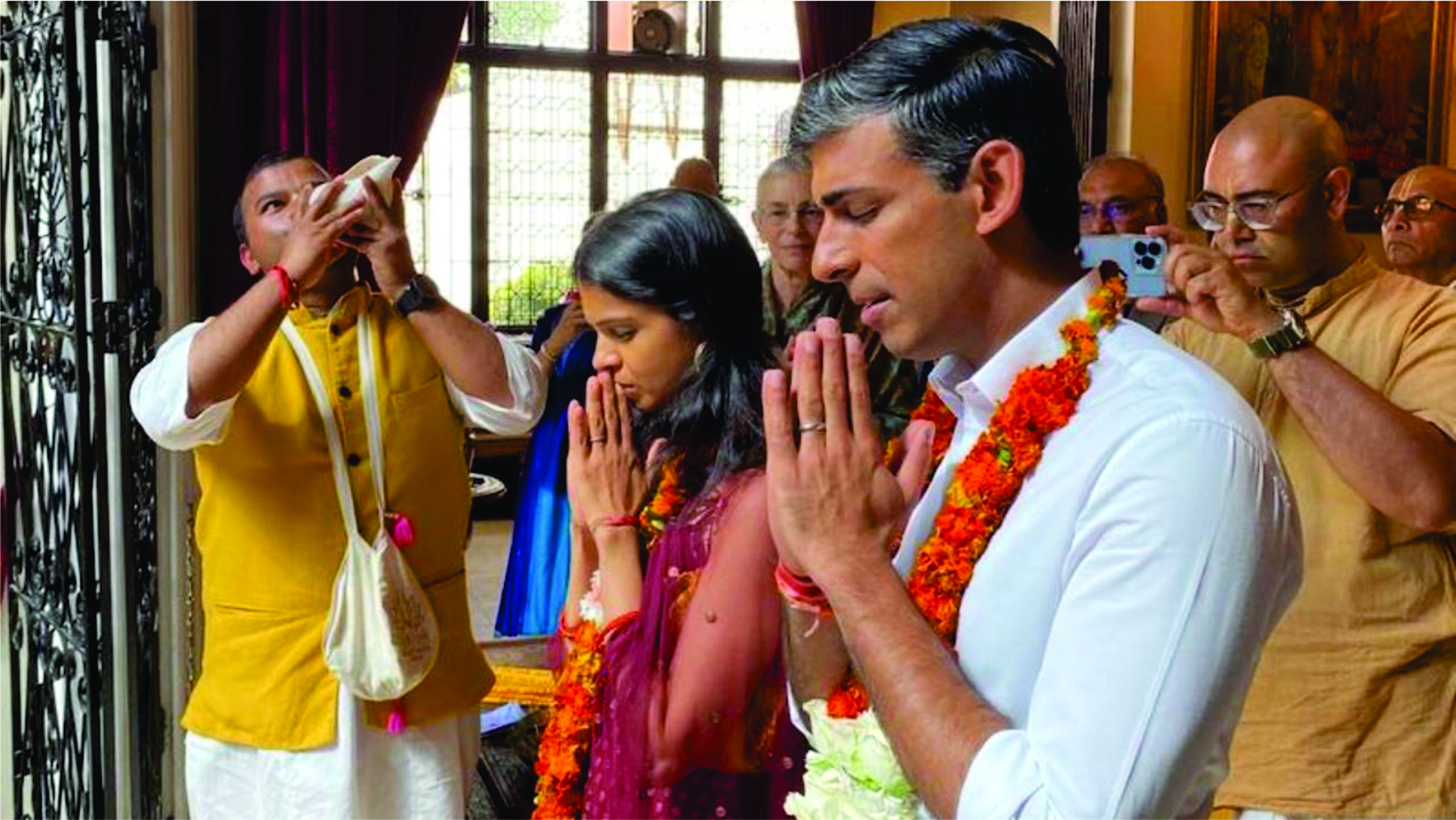 नई सोच के साथ पुराने संस्कार—यही है सच्ची आधुनिकता